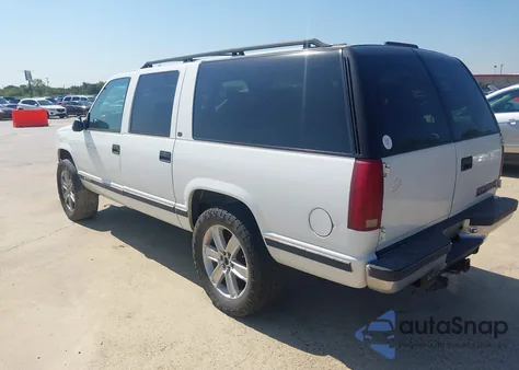1999 Chevrolet Suburban 1500 Lt z USA, uszkodzony, nr VIN 1GNFK16R2XJ491229